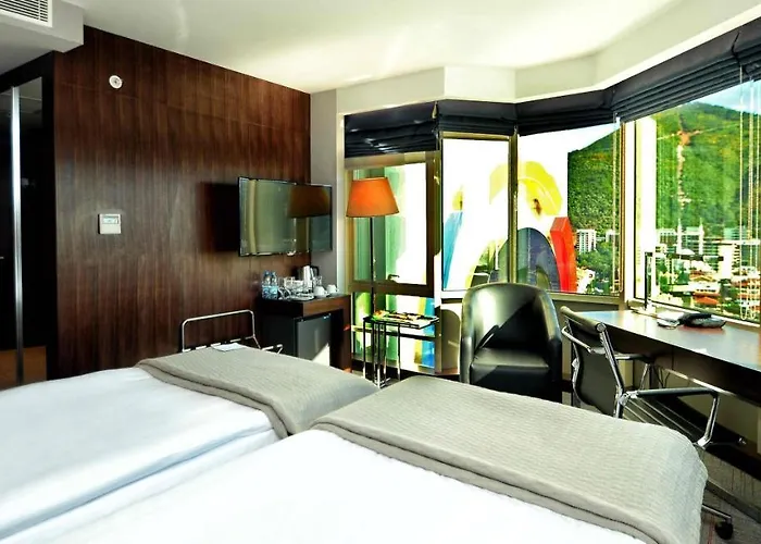 Executive Room